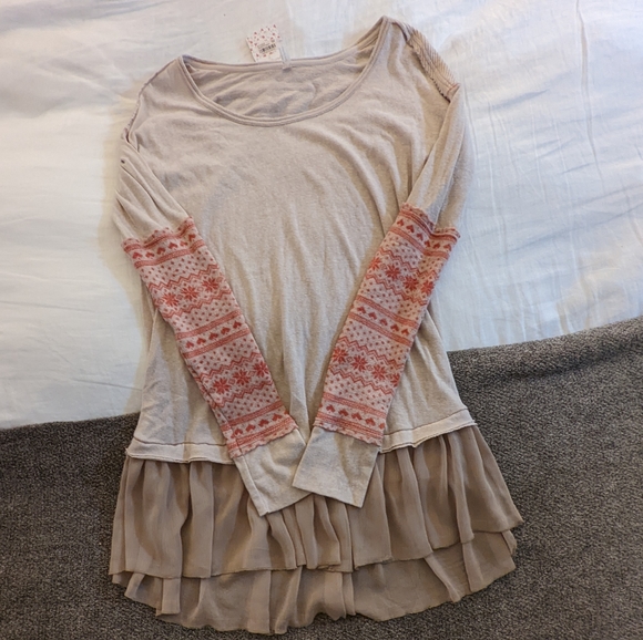 NWT Free People Claire's Snowflake Ruffle Therm BFF Wool Tunic Longsleeve - Picture 2 of 5